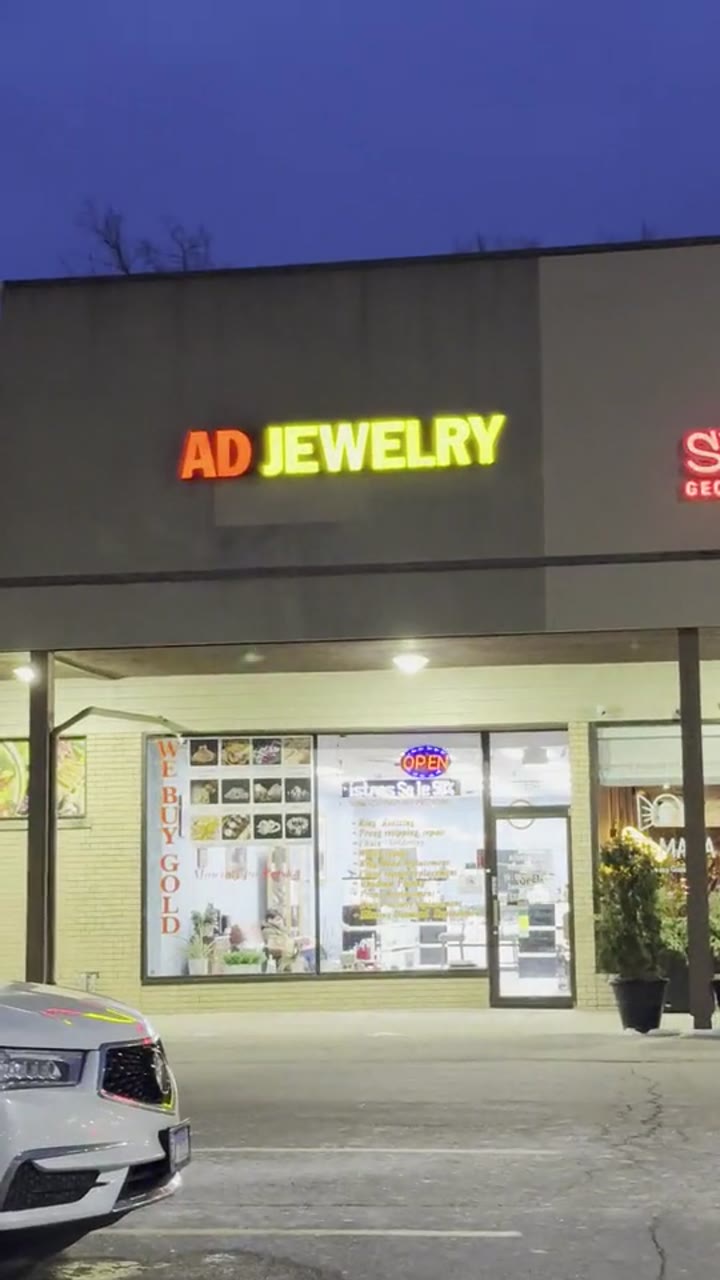 Jewelry Store Display — Soft LED Display installation